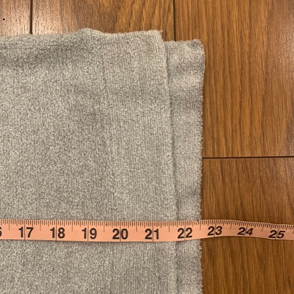 Knix Cozzzy Soft Crew Grey Sweater - Picture 10 of 13